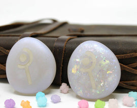 Twinkle White Mage FFXIV Glow in the Dark Soul Crystal/WHM Job Stone Final Fantasy XIV FF14 - LootCaveCo