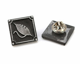 Weaver FFXIV Crafting Pin - WVR Metal Resin, Disciple of the Hand Final Fantasy 14 FF14 - LootCaveCo